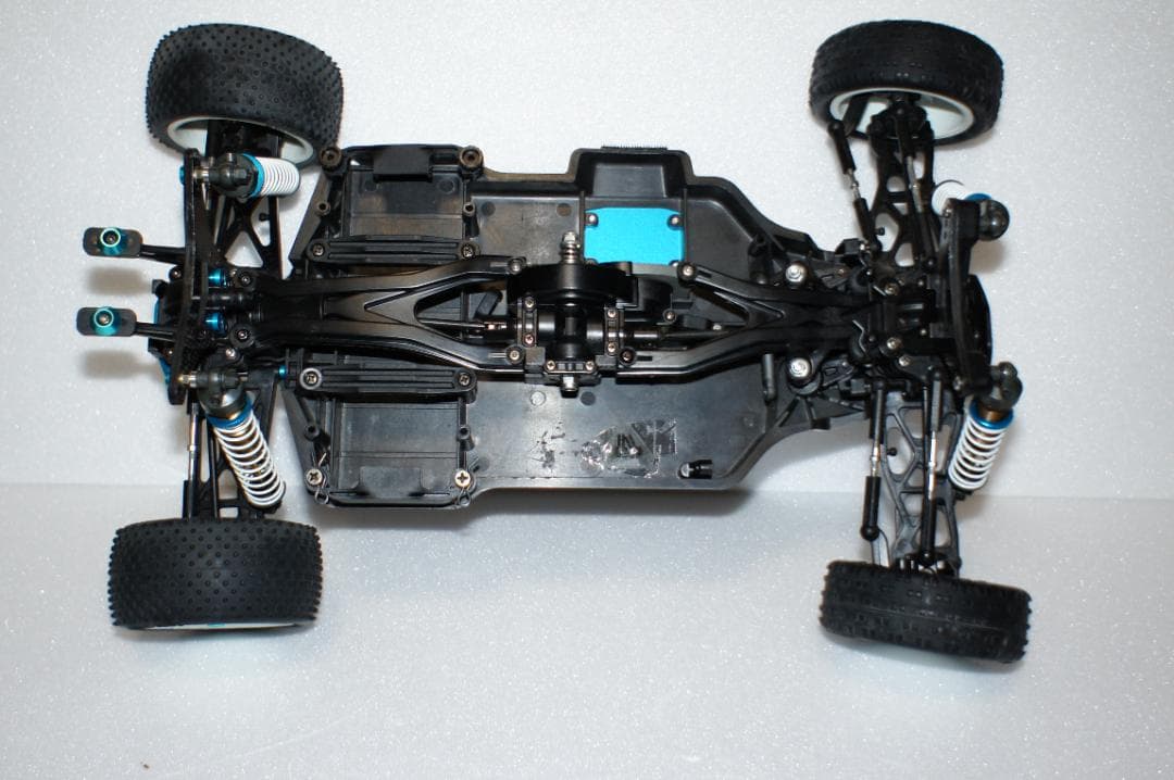 タミヤ　DB02レオニス　OP多数・スペアパーツ付き