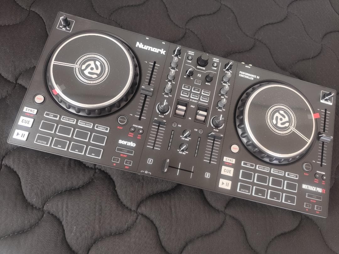 Numark MIXTRACK PRO FX DJコントローラー 未使用 美品