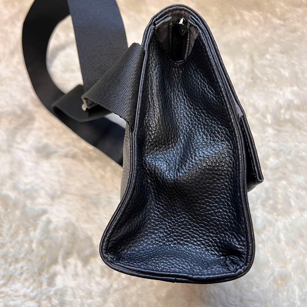 未使用美品✨イアパピヨネ ワイドテープショルダー ホワイトストーン ブラック