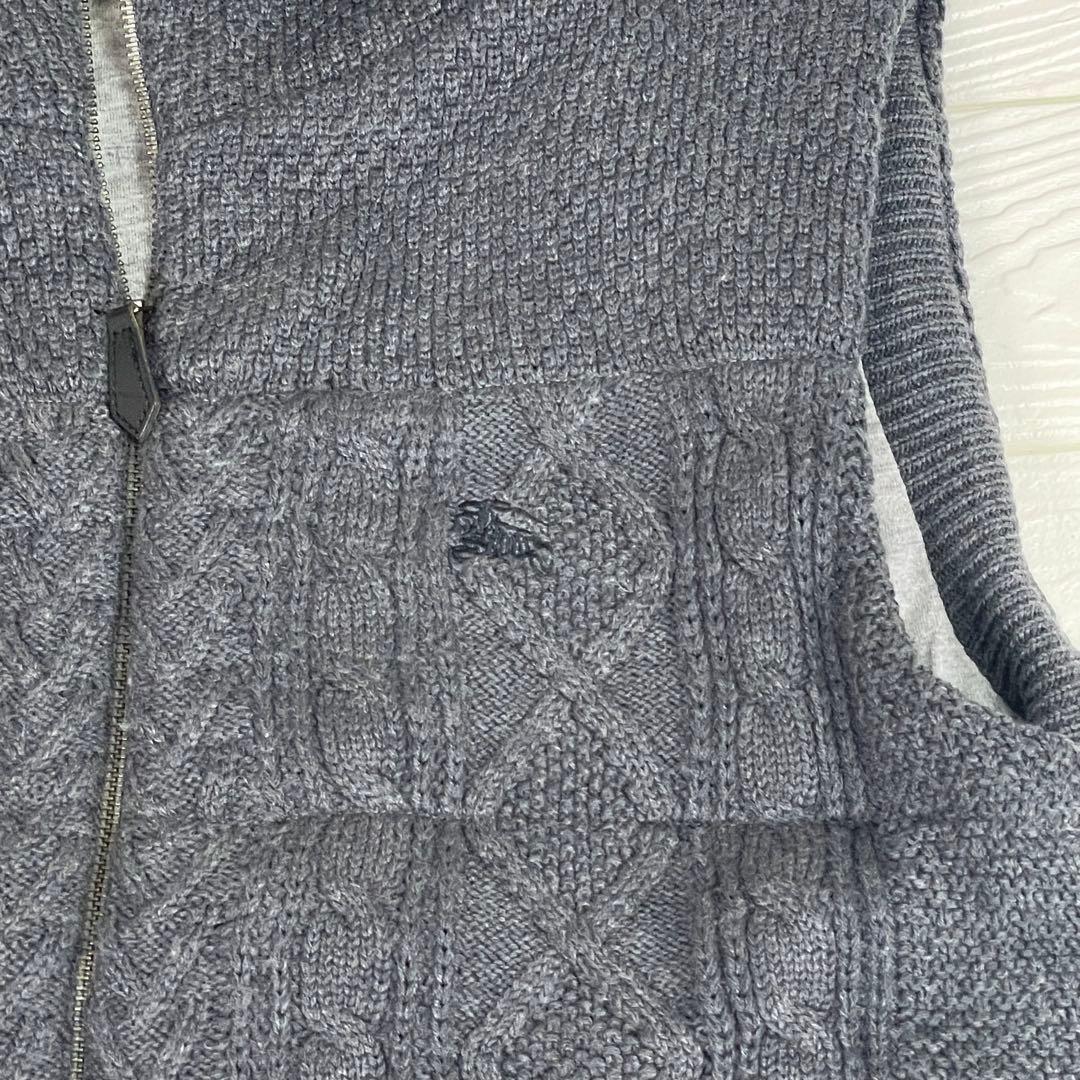 Burberry ブラックレーベル　中綿フーデッドニットベスト　パーカーベスト