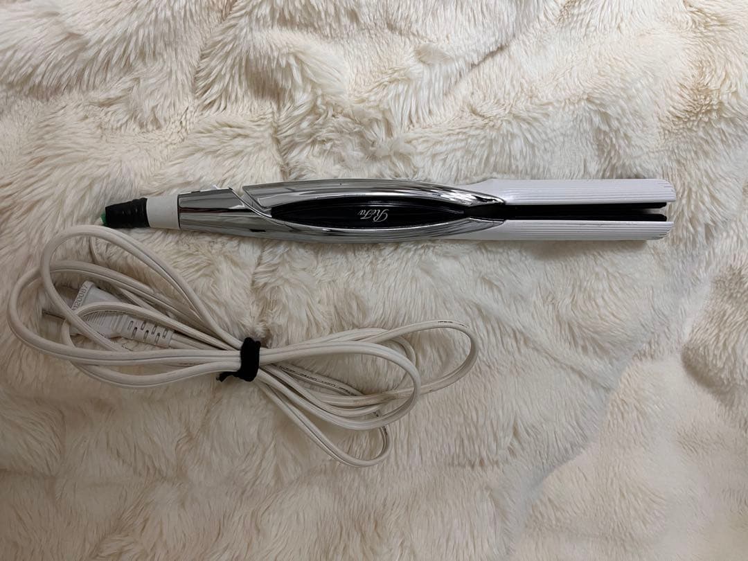 美品　動作良好　ReFa　リファ　ストレートアイロン　ヘアアイロン