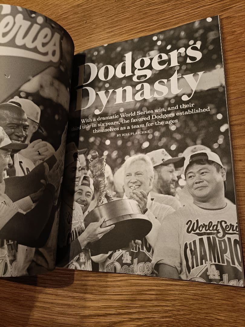 ロサンゼルス・タイムズ ドジャース 2025年　特別号　大谷翔平　山本由伸