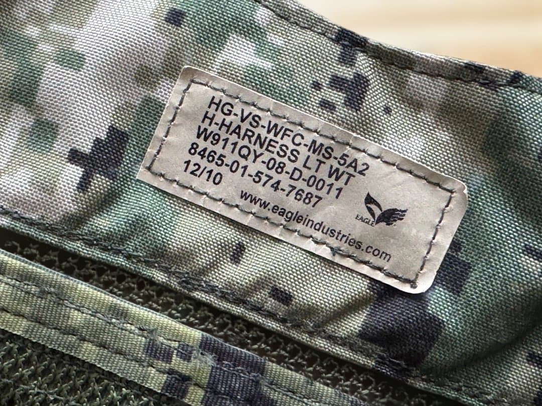 新品 未使用 EAGLE ライトウェイトHハーネス AOR2 SEAL