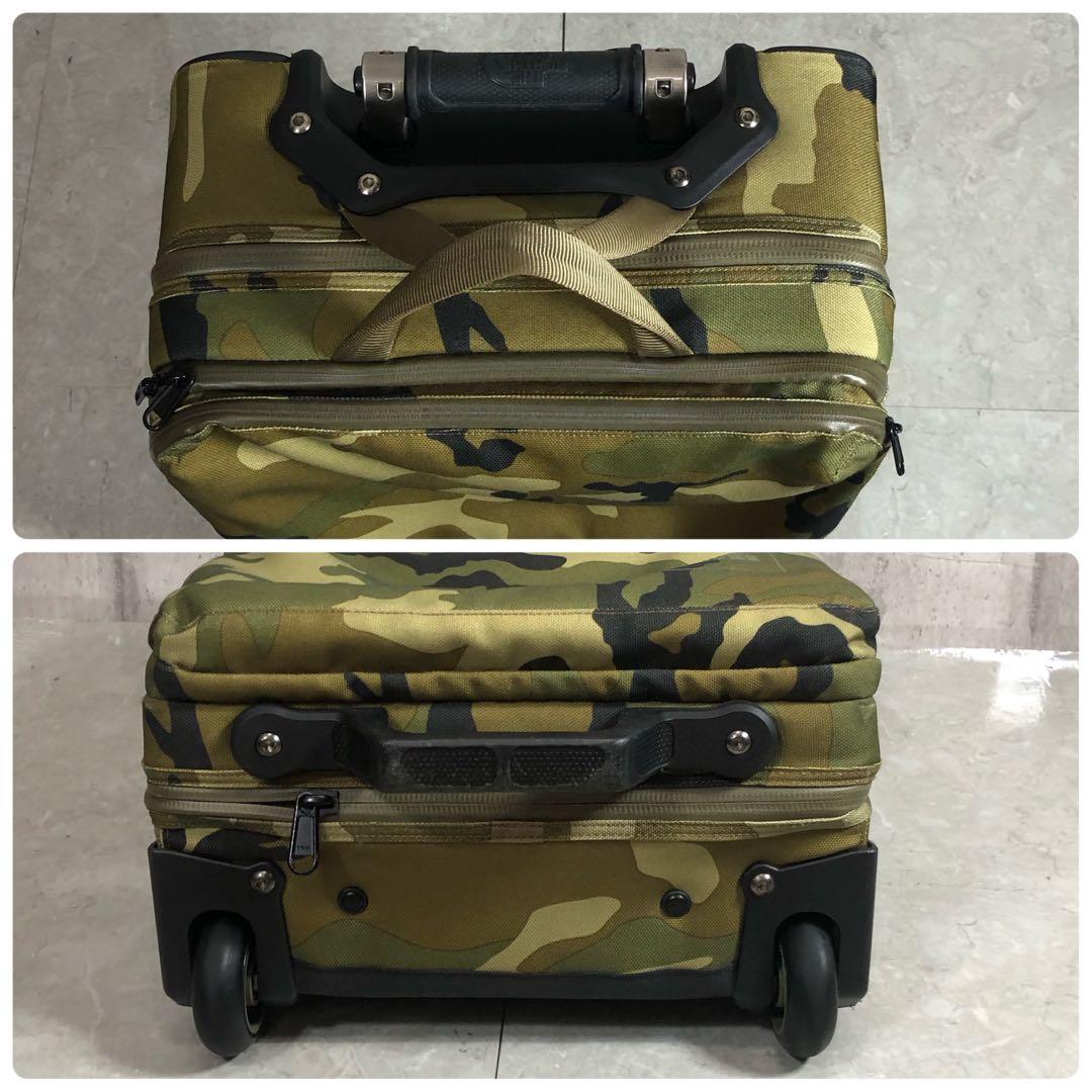 ノースフェイス　シャトルローラー　キャリーケース　カモフラ　機内持ち込み