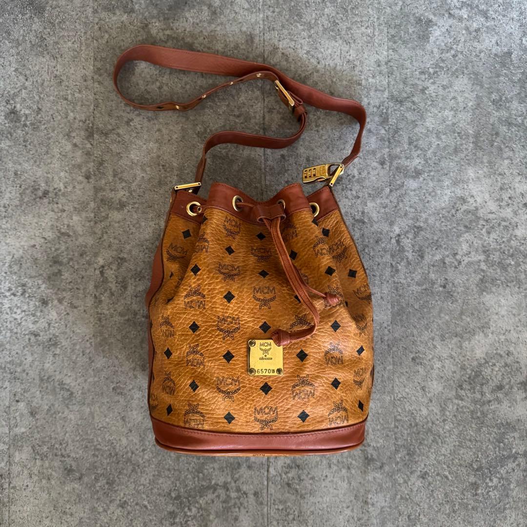 MCM バケットバッグ ブラウン　巾着