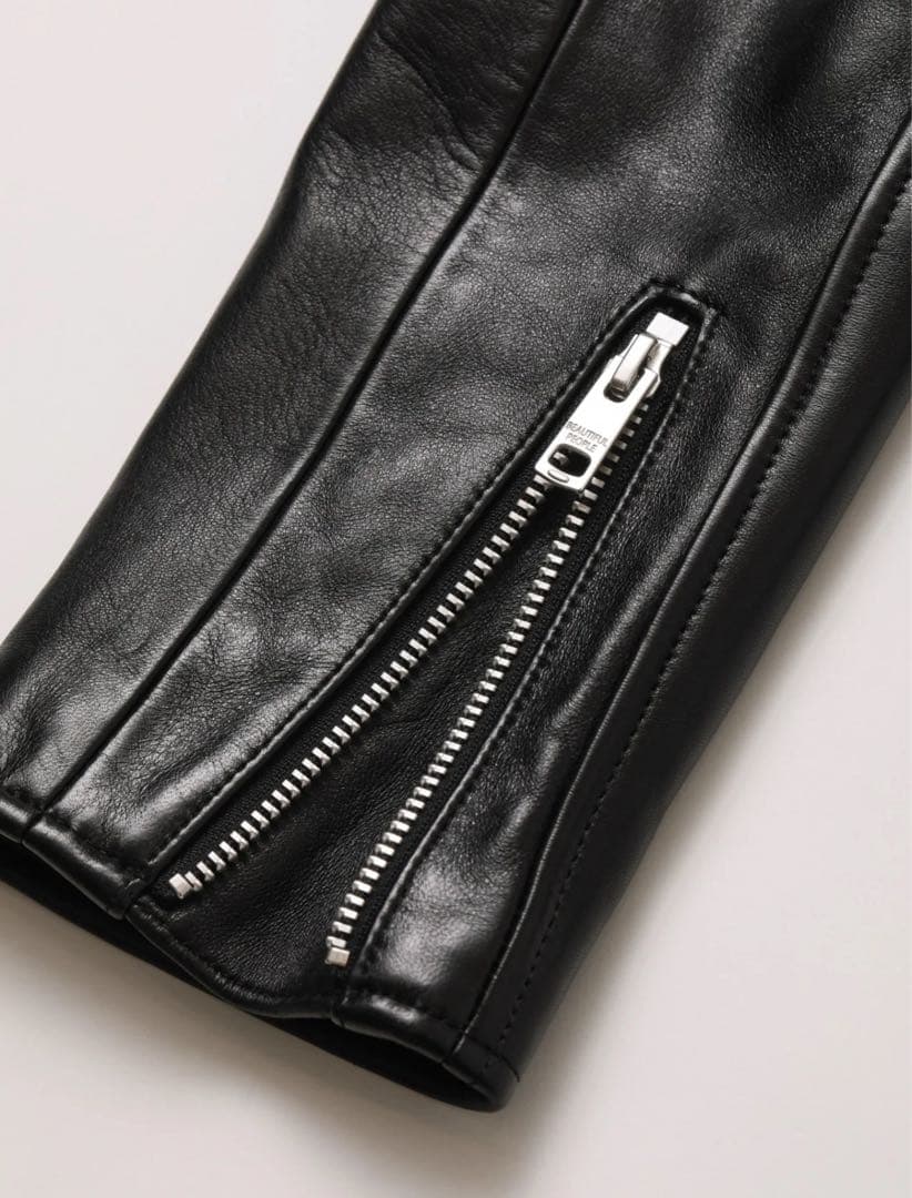 Beautiful People ビューティフルピープル ライダース200