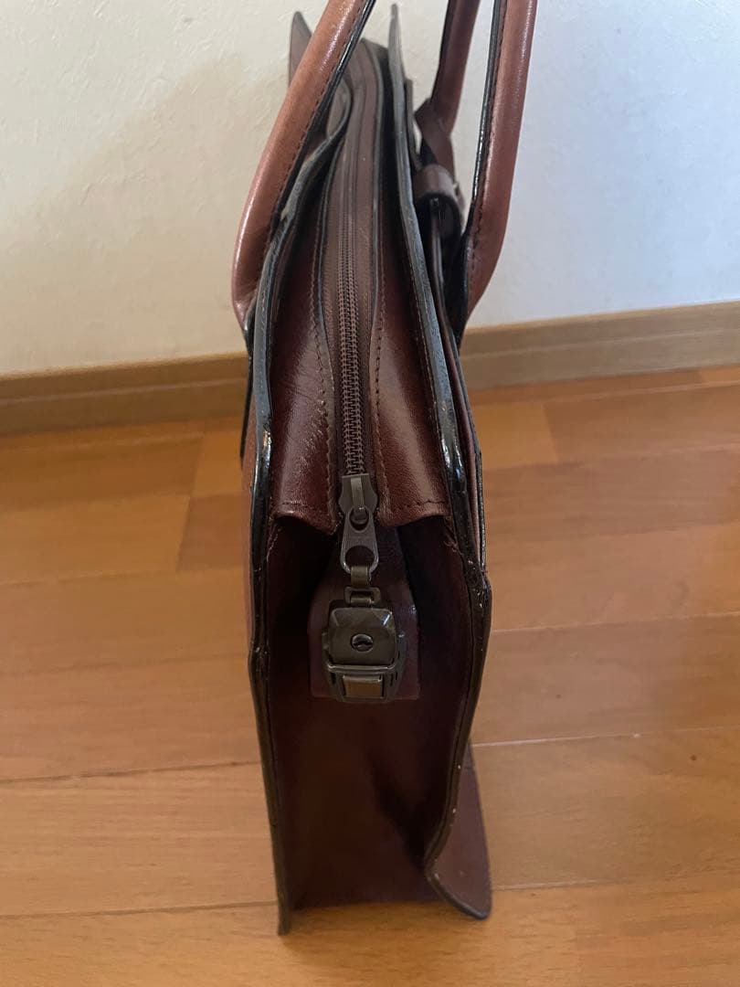 Samsonite ブラウンレザービジネスバッグ