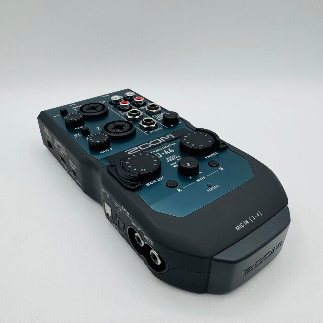 【極美品】ZOOM U-44 オーディオインターフェイス