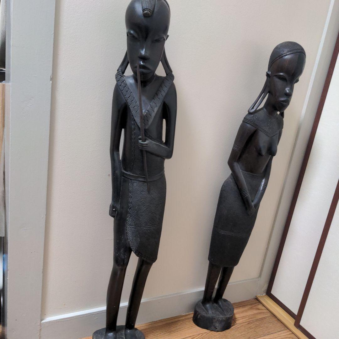 アフリカ木製人形2体