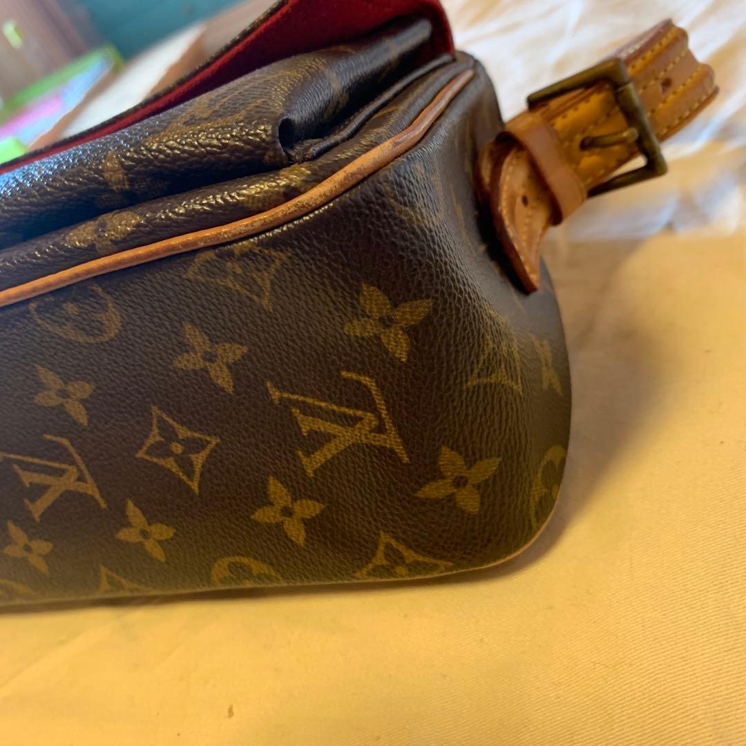 A*M様 廃盤モデルルイ・ヴィトン ヴィバシテMM モノグラムショルダーバッグ
