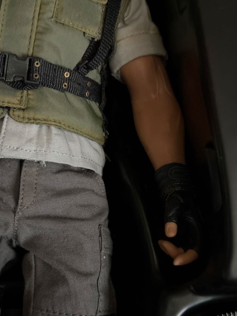 クリス・レッドフィールド　ホットトイズ　S.T.A.R.S. バイオハザード5