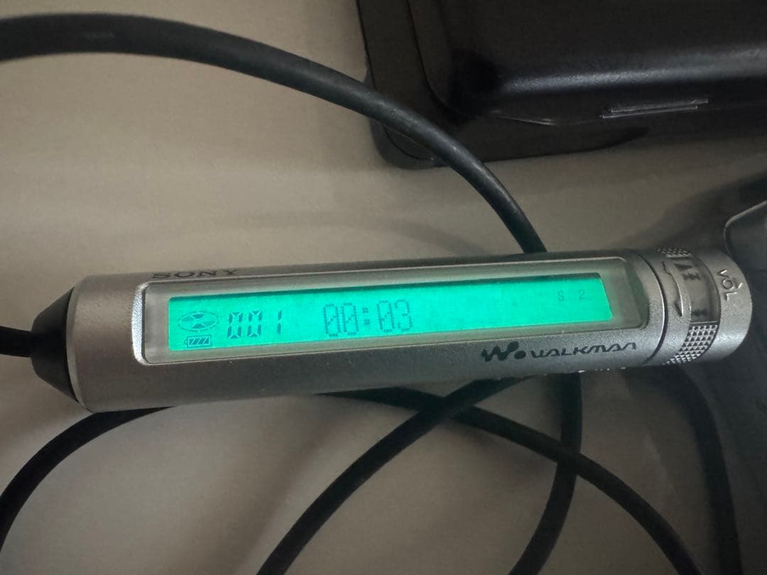 SONY ポータブルミニディスクレコーダー MZ-R910 MD1枚付