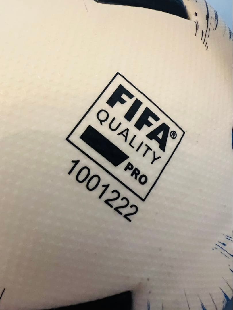 新品 アディダス サッカーボール 5号球 ツバサ FIFA国際公認球 AF510