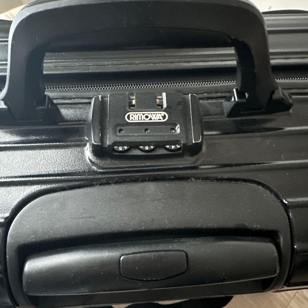 値下げ中！RIMOWA ブラック キャリーケース