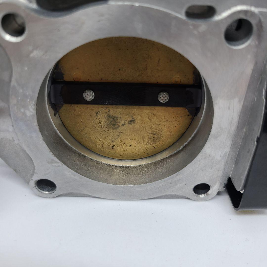 中*二様 トヨタ スロットルボディ リビルト 22030-46250