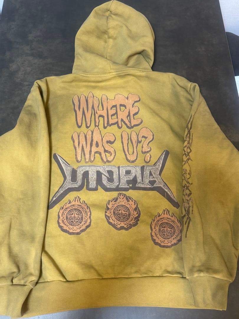 新品travis scott トラヴィススコット ライブ パーカーLサイズ②