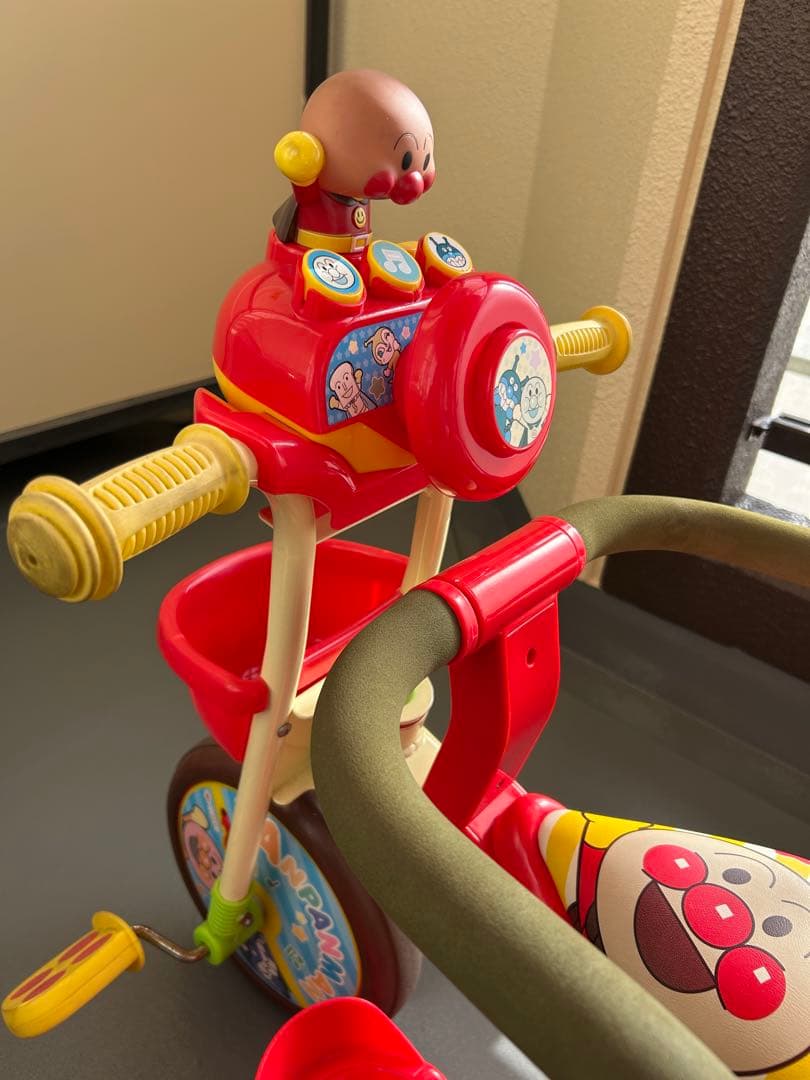 ※16日までの限定価格※ アンパンマン 三輪車 アンパンマンデラックス2