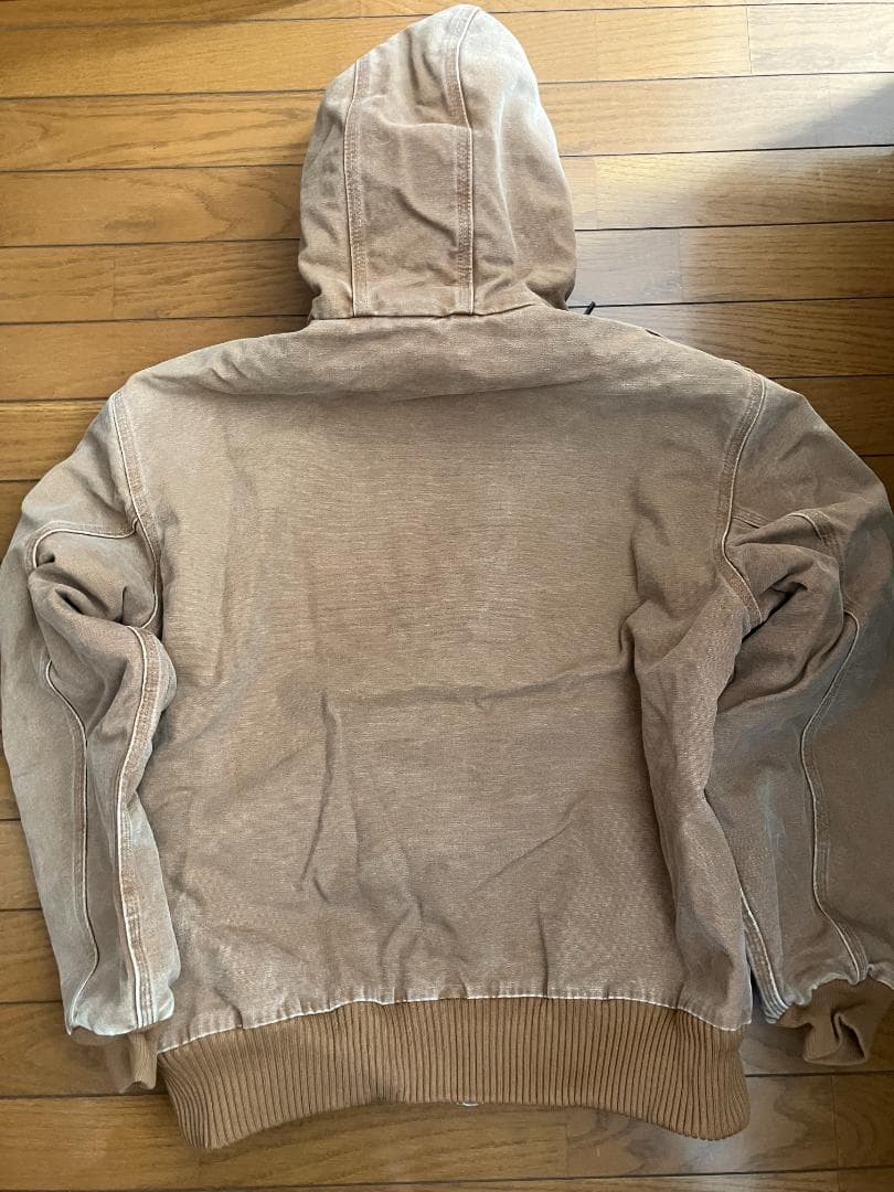 Carhartt アクティブジャケット　 Lサイズ