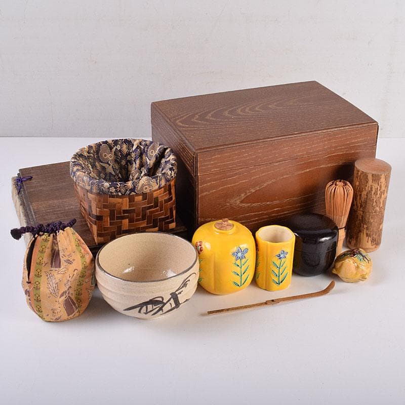 茶道具　桑茶箱　鉄絵草文　茶碗　黄交趾花文　振出など　九点　一式　M　R8950