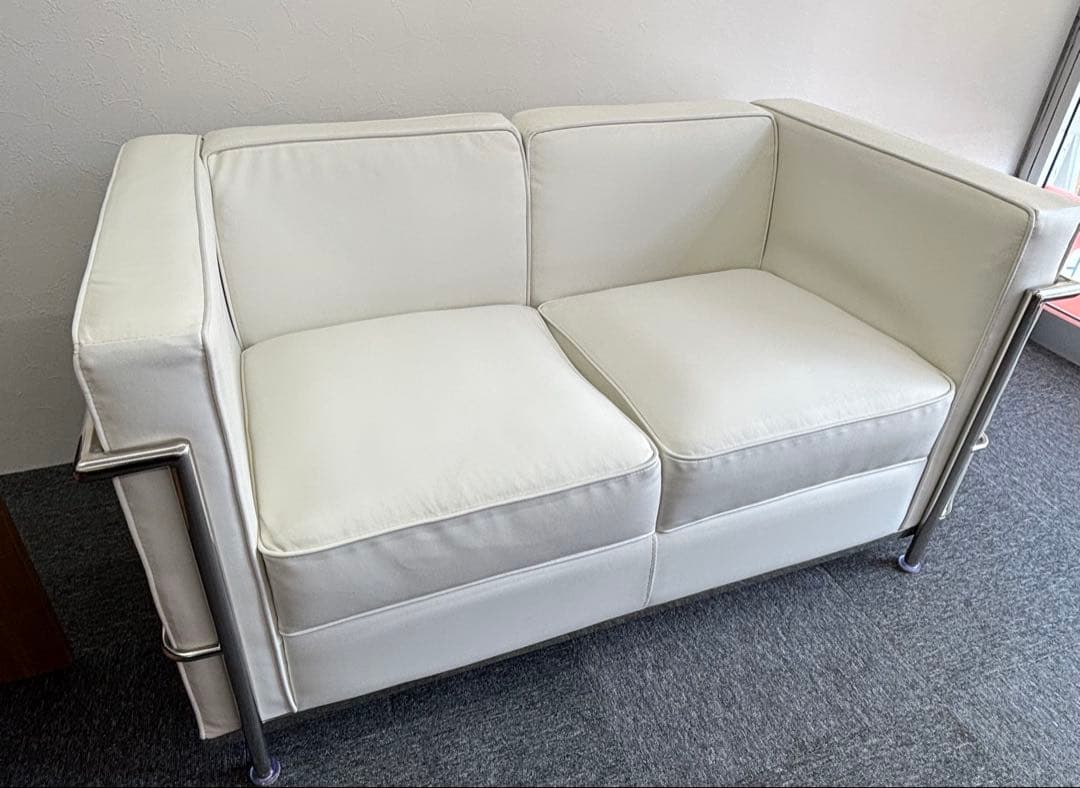 ル・コルビジェ リプロダクト 2人掛け LC2 ソファ ホワイトレザー
