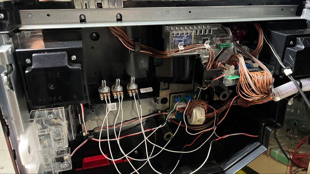 奈良県手渡しスマスロ 戦姫絶唱シンフォギア　正義の歌　スロット実機　パチスロ