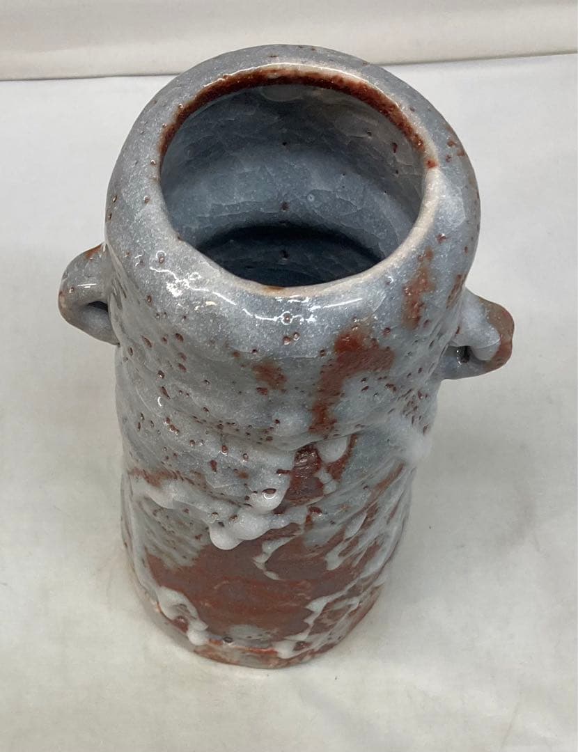 B189b 山田正和造　「鼠志野耳付花瓶」共箱　陶歴紙有　白山窯　花道具茶道具