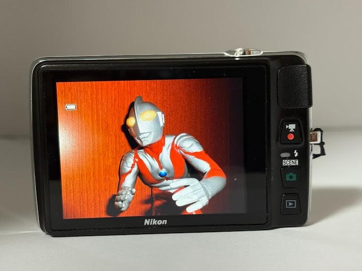 ★極上品★ ニコン NIKON COOLPIX S4300 シェルホワイト