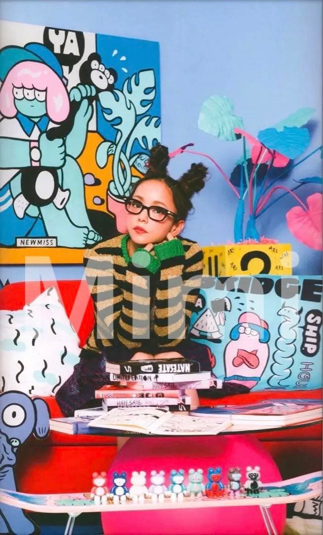 安室奈美恵　25周年　沖縄ライブ　Tシャツ　Mサイズ　2種