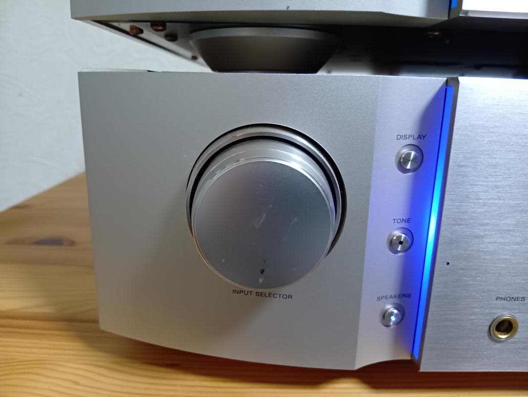 Marantz プリメインアンプPM-15S1とCDプレーヤー SA-15S1