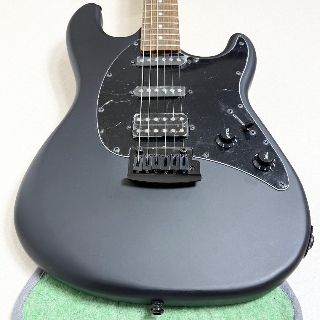 未使用 Sterling by MUSIC MAN CUTLASS CT30