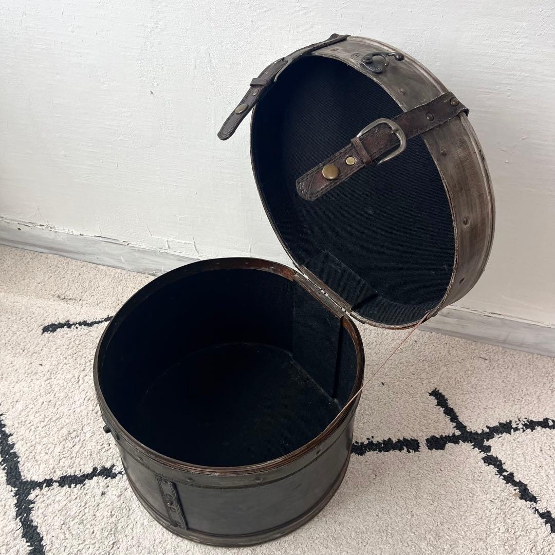 ヴィンテージ 木製 × レザー 樽 木箱 インテリア 雑貨 什器 アンティーク