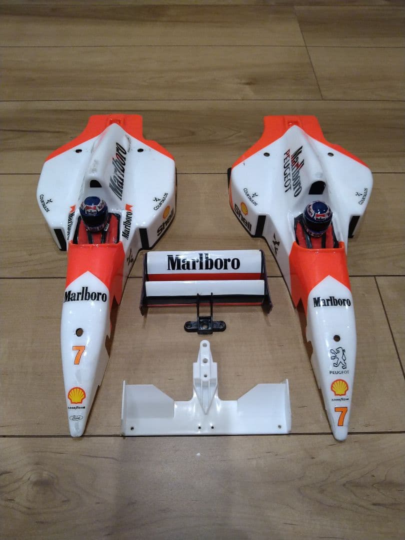 マクラーレン　MP4/8.MP4/9 中古ボディ