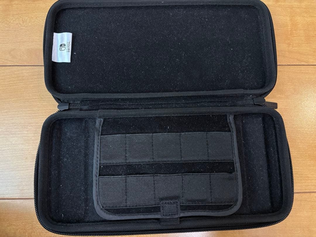 Switch ポケモン　ピカチュウイーブイバージョン※公式ケース付き