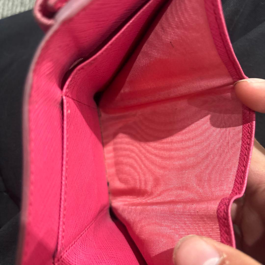 PRADA ピンク 三つ折り財布