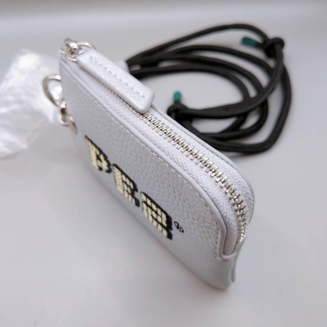 PEZ ペッツ　ear PAPILLONNER イアパピヨネ　ケース