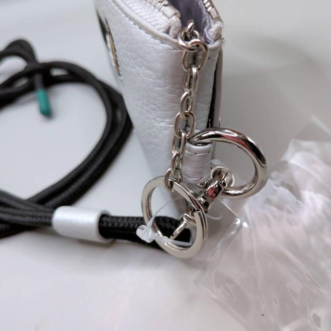 PEZ ペッツ　ear PAPILLONNER イアパピヨネ　ケース