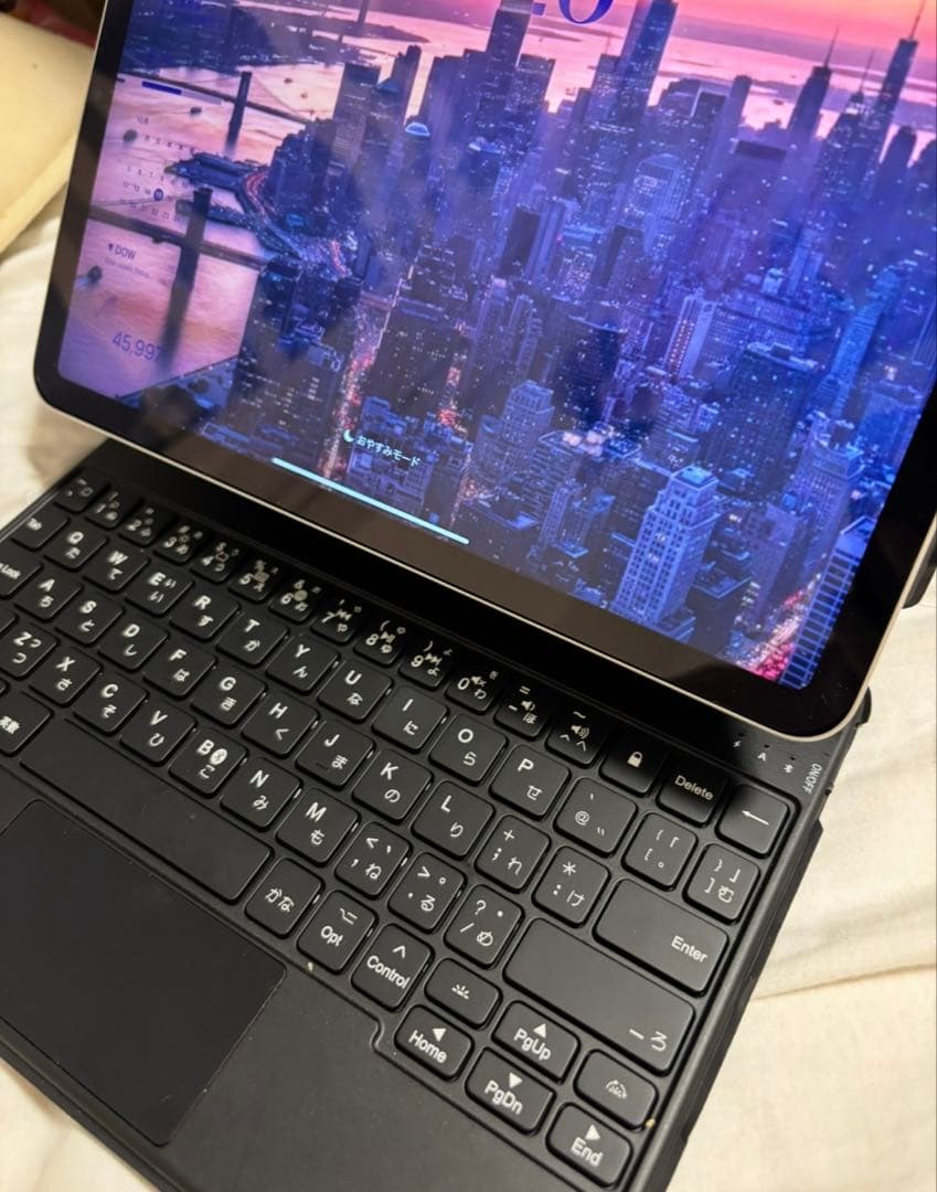 iPad air 第5世代 64GBキーボード付