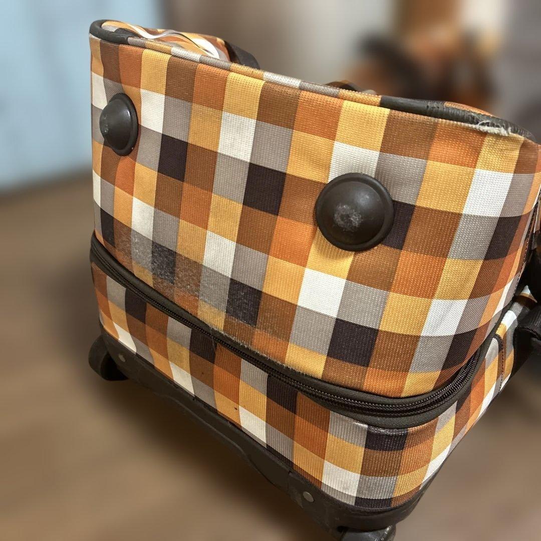 BURTON 大型キャリーバック　大容量　ソフトケース