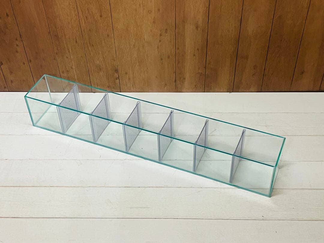 ラスト1台　超特注900×135×150㎜　7室水槽 クリアシリコン 未使用品