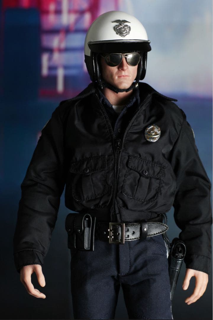 ムービー•マスターピース『ターミネーター２』T-1000　MM129　1/6