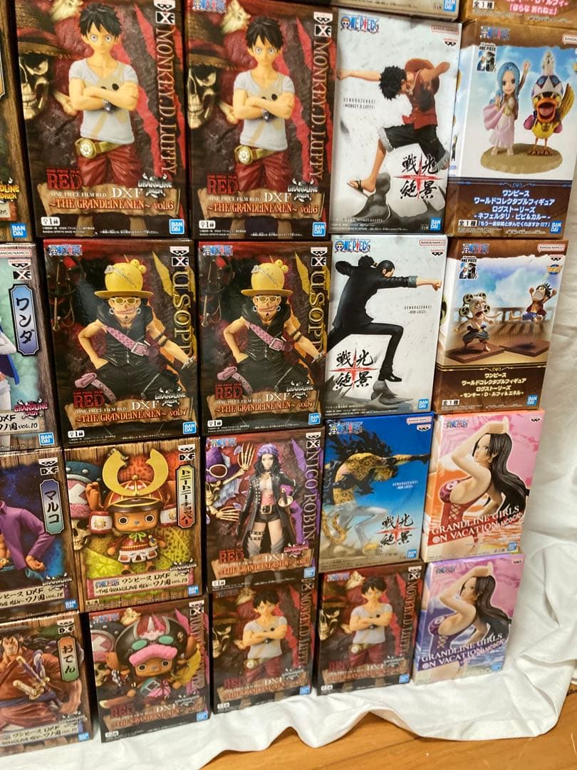 ワンピース　フィギュア　まとめ売り　77点