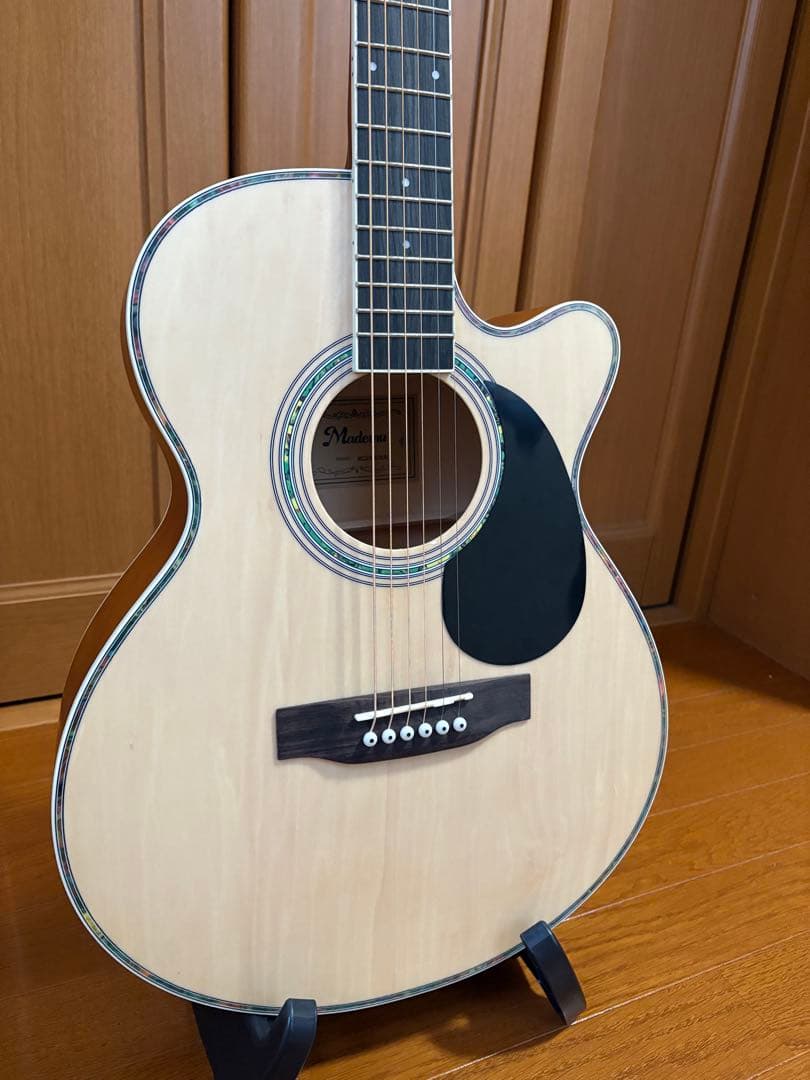 Mademu アコースティックギター アコギ フォークギター　ギター 美品