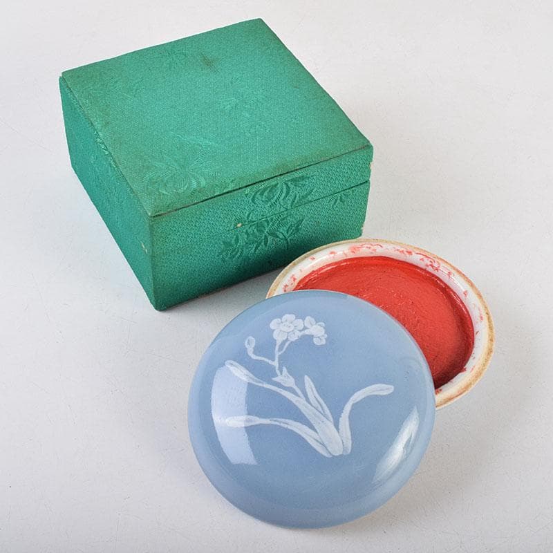 中国　上海西冷印社　花文　景徳鎮製款　光明朱砂印泥　肉池　U　R9153