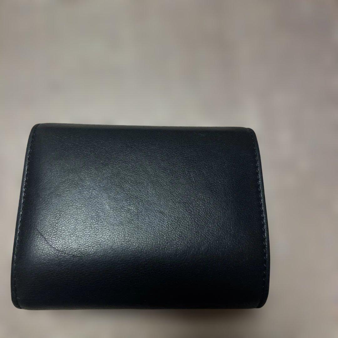 限定値下げCELINE ブラック 三つ折り財布