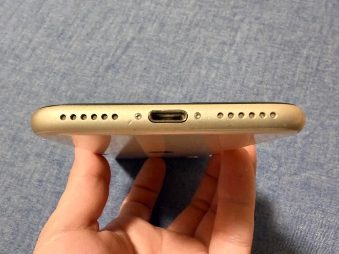 iPhone SE第3世代 256GB ホワイト