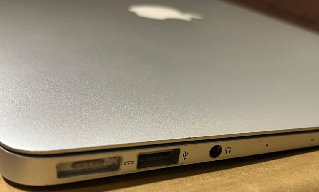 MacBook Air 　13インチ　Early 2014 256GB
