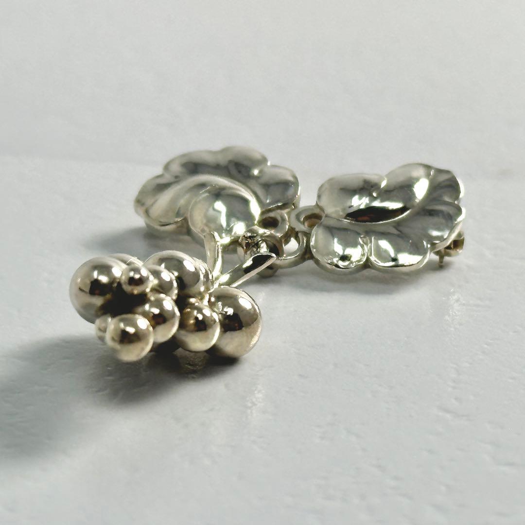  　217　A　ブローチ　グレープ　シルバー　925