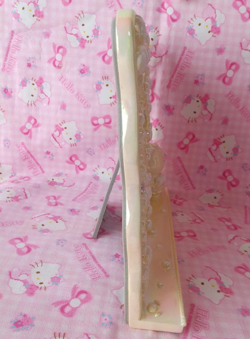 キティ　フォトフレーム　1999年　ダイヤ　ラメ　写真立て　ホワイト