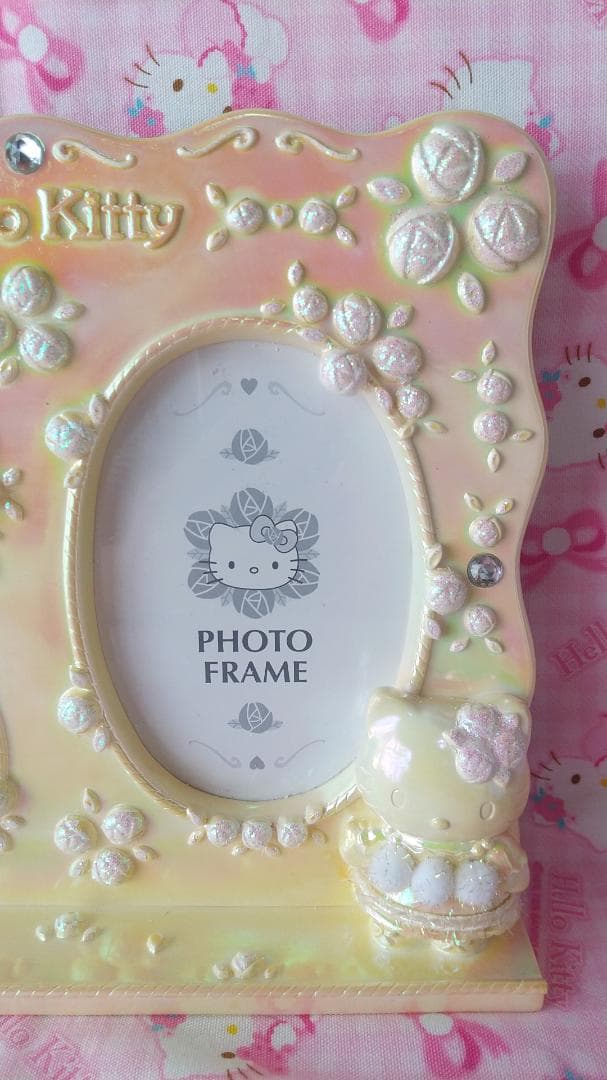キティ　フォトフレーム　1999年　ダイヤ　ラメ　写真立て　ホワイト