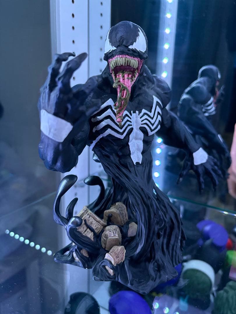 最終大幅値下げ❗️［完売品］早いもの勝ち⭐️ ヴェノム　ジェントルジャイアント